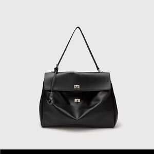 Elegant Black Leather Handbag